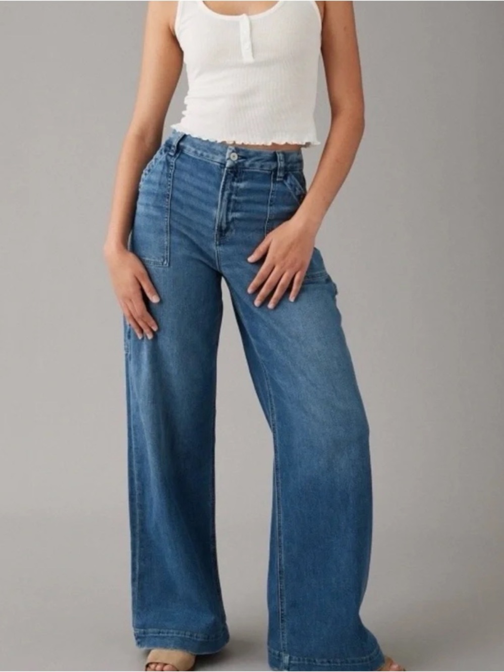 MAKE OFFER - AMERICAN EAGLE Dreamy Drape Wide Leg High-Rise Curvy Utility Jeans